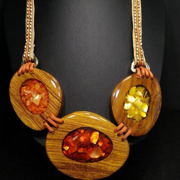 Chico's Wooden Clear Resin Leather Necklace, 25 Inches, New With Tags - Picture 7 of 8